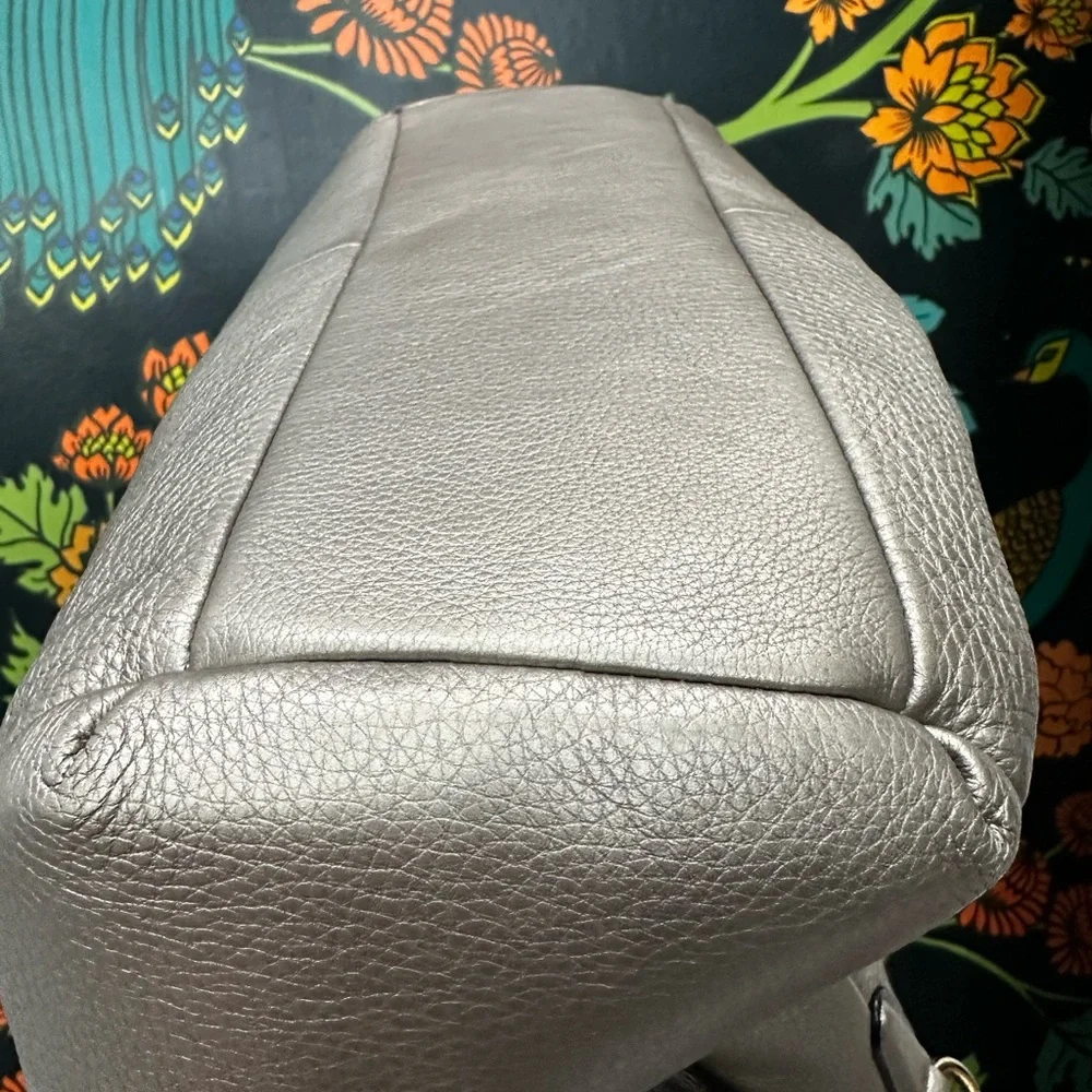 Coach Pebbled Leather Shoulder Tote – Silver Metallic – F35723 with COA